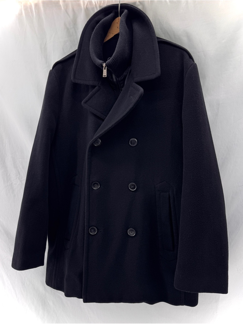 Calvin Klein Men’s Double-Breasted Wool Peacoat Black  Size Large Winter Coat